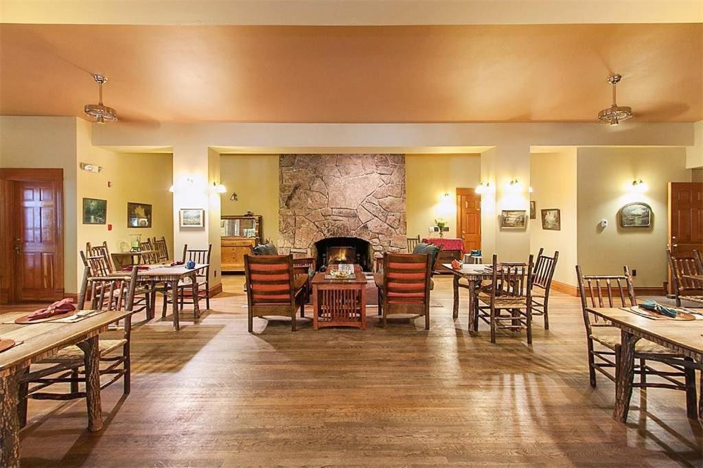 Alps Boulder Canyon Inn Εξωτερικό φωτογραφία