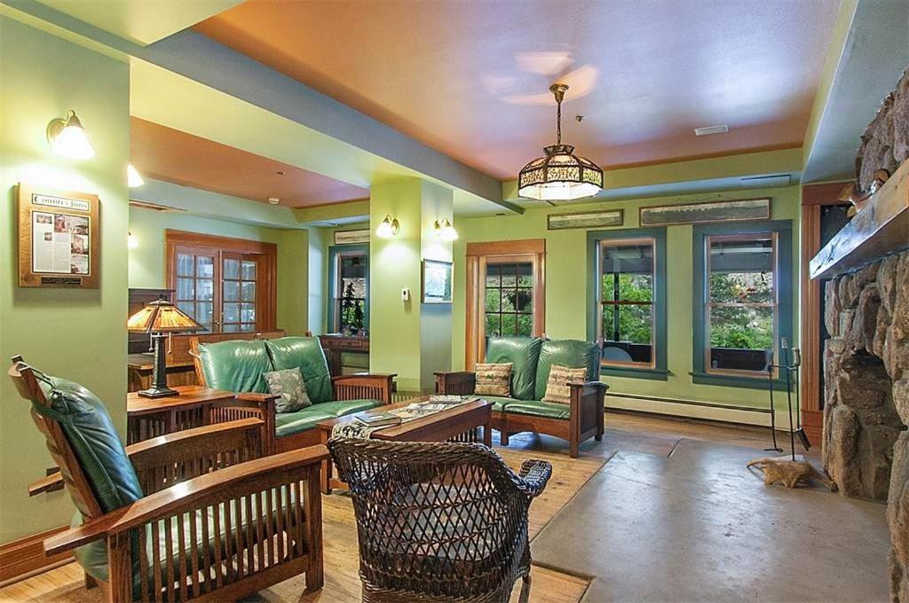 Alps Boulder Canyon Inn Εξωτερικό φωτογραφία