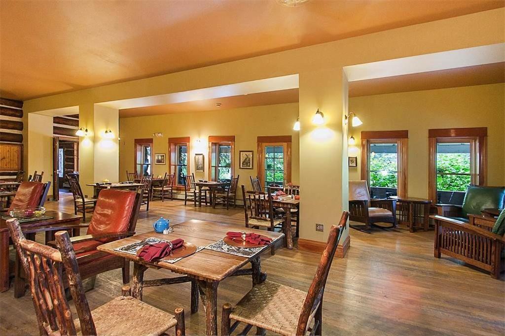 Alps Boulder Canyon Inn Εξωτερικό φωτογραφία